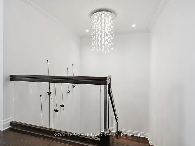 240 Villagewalk Blvd #1403 — Photo 19