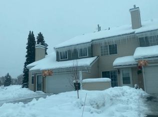 4124 Beaver Dam Rd, Eagan, MN 55122