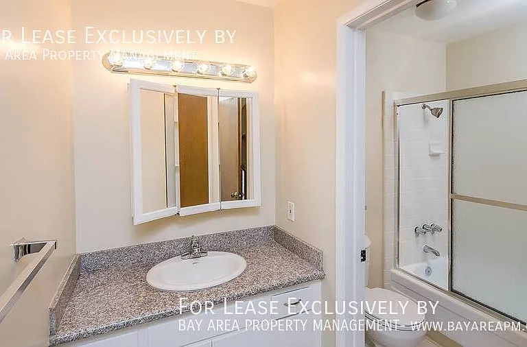 1335 El Camino Real #205 — Photo 9