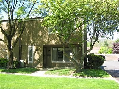 1st image of 4665 Merrick Dr