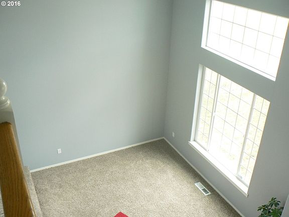 5th image of 8205 NE 21st Pl
