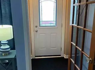 451 Durban St #1A, Victoria, BC V8S3K2