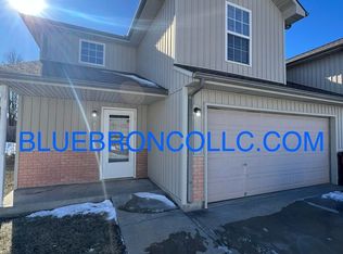 625 W Pine St, Raymore, MO 64083