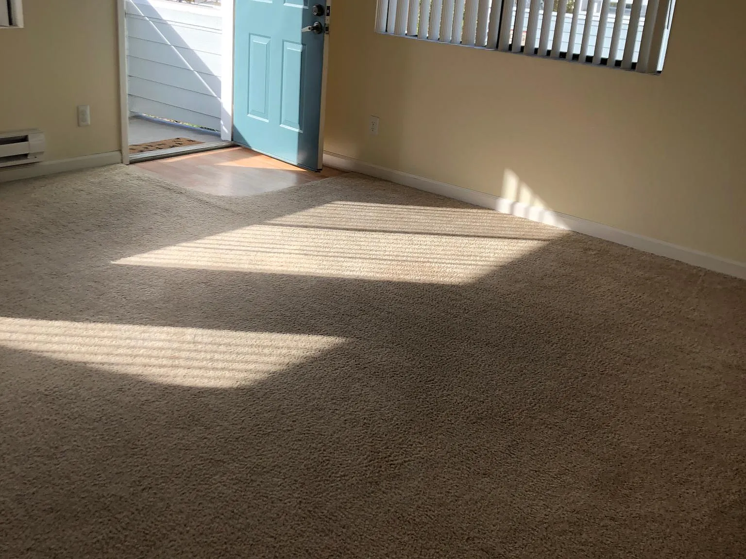 2 bed, 913 sqft, $3,600 — Photo 4