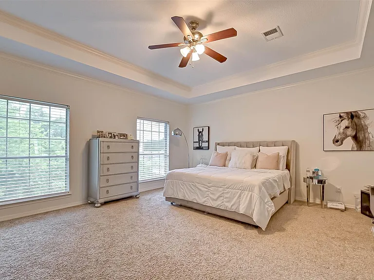 5917 Dolores St #D — Photo 16