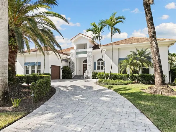 3747 Fountainhead LN, NAPLES, FL 34103