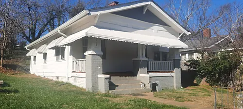 4025 Grand Ave Photo 1 4025 Grand Ave Photo 1