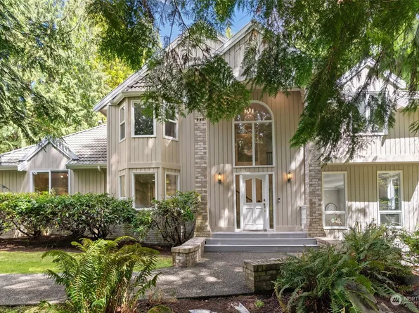 16404 199th Court NE, Woodinville, WA 98077