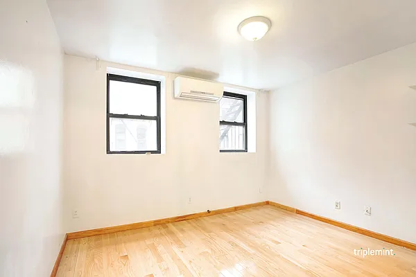 Rented by Triplemint | media 19