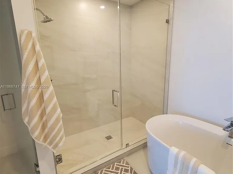 17550 Collins Ave #1402 — Photo 26