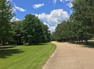 Clear Creek Ln, Covington, LA 70435
