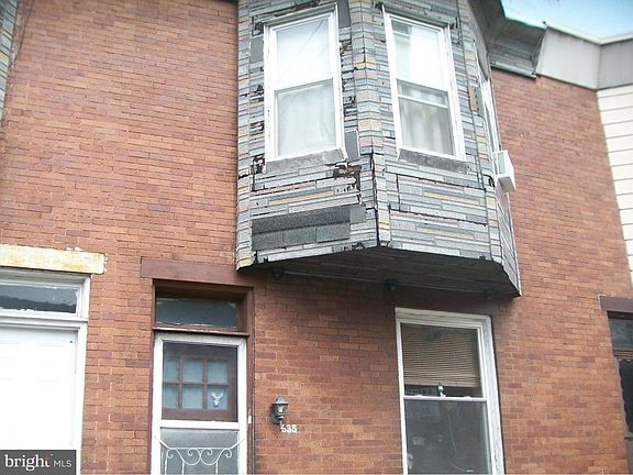 4th image of 635 W Sedgley Ave