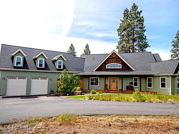 3rd image of 16400 Riata Dr