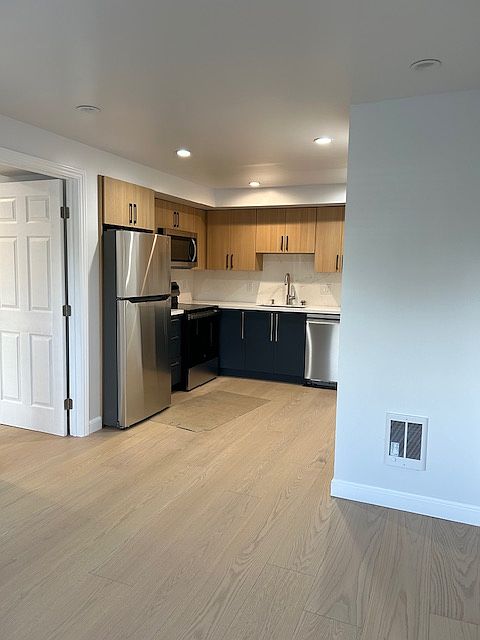 1st image of 100 Moneta Way