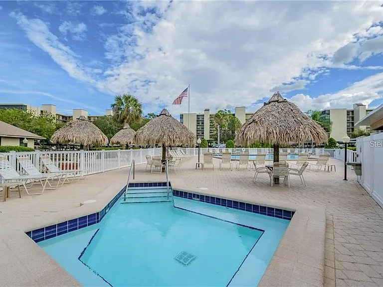 2700 Cove Cay Dr #1-6D — Photo 27