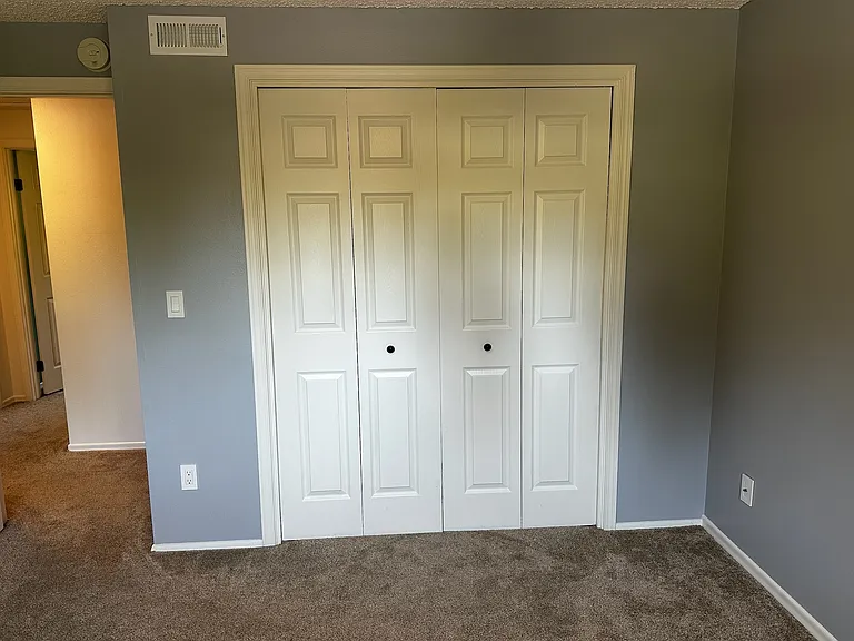 21 Britten Ct — Photo 32