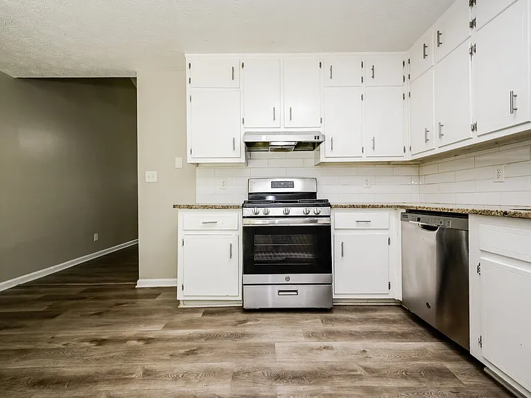 417 Willow Ct SE — Photo 7