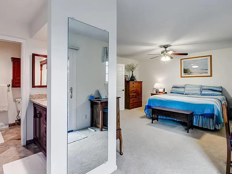 1535 Bradley Dr — Photo 13