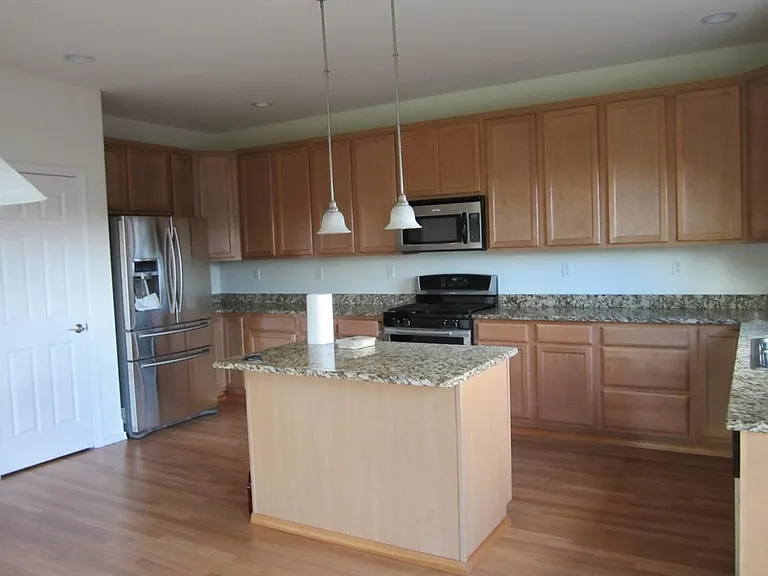 Large and Beautiful Kitchen