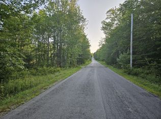 38 Bog Hill Rd, Searsport, ME 04974