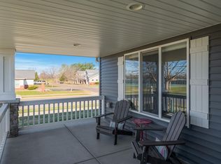 776 13th Ln SW, Cambridge, MN 55008