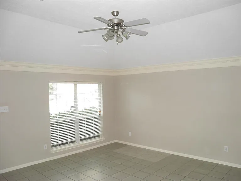 12827 Mills Breeze Dr — Photo 3