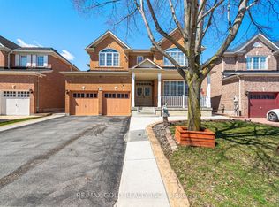 28 Latania Blvd, Brampton, ON