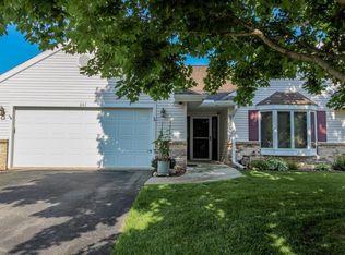 601 England St, Cambridge, WI 53523