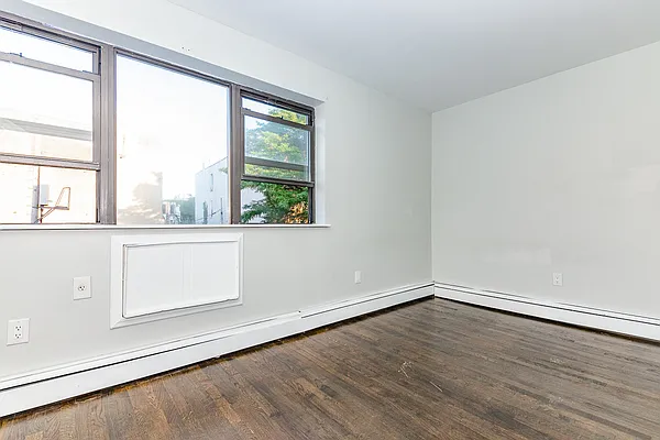 Rented by MySpaceNYC | media 9