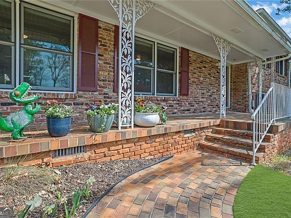 2nd image of 2476 Burnt Leaf Ln