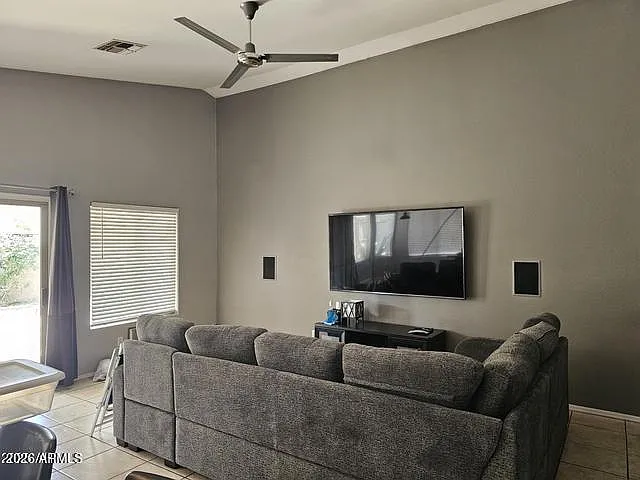3325 E Ford Ave — Photo 7