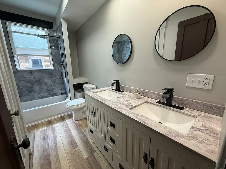 2035 Weyer Ave #5 — Photo 15