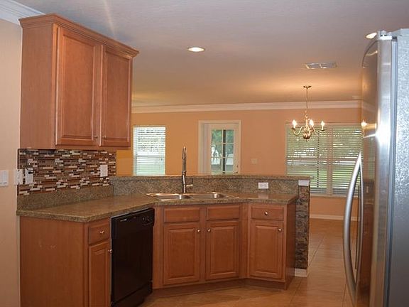 3rd image of 11114 Goldenrod Fern Dr