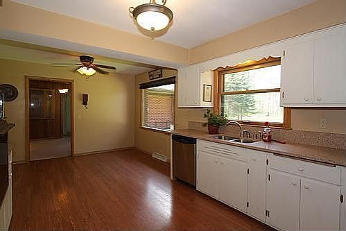 5th image of 9511 W Meadow Park Dr