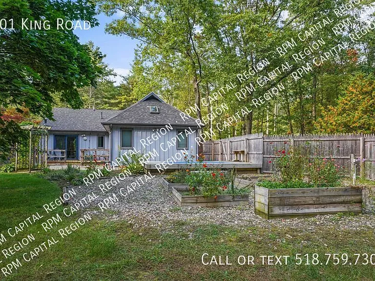 101 King Rd — Photo 37