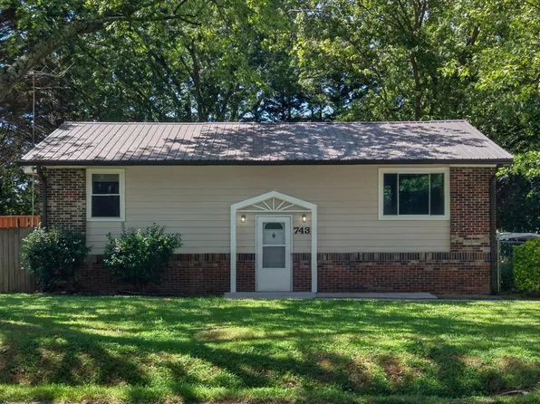 743 Jaybird Rd, Morristown, TN 37814