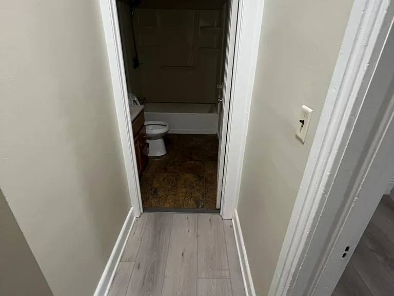 598 Lord St #1 — Photo 15