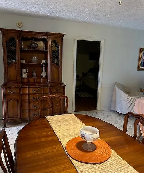 221 Lake Meryl Dr — Photo 6
