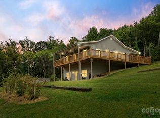 6363 Cheatham Ford Rd, Hiddenite, NC 28636