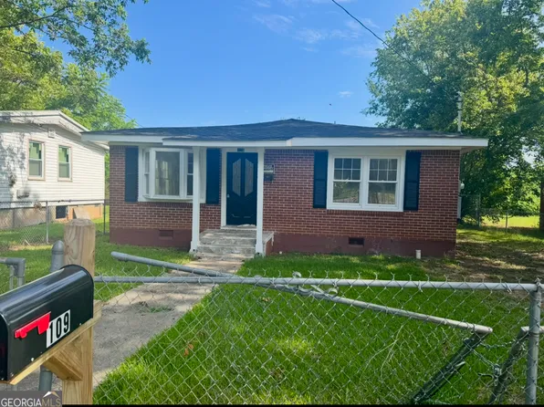109 Lexington Ave, Griffin, GA 30223