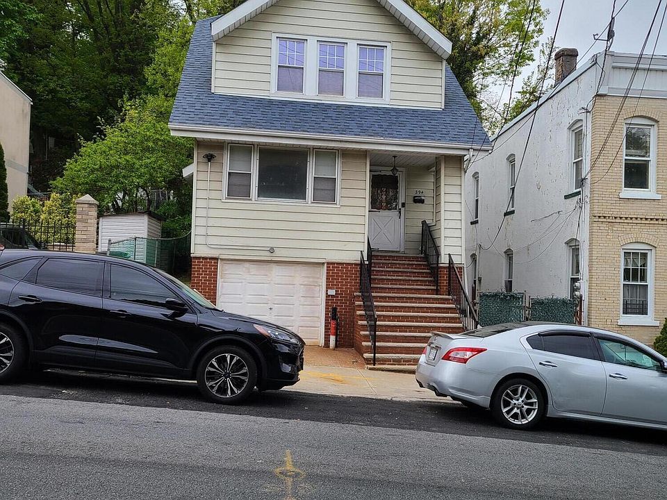1st image of 294 Glen Ave