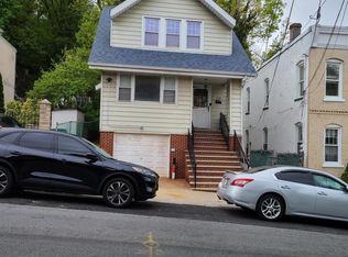 294 Glen Ave, Staten Island, NY 10301