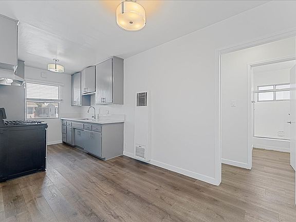 4th image of 1857 Pine Ave APT 2
