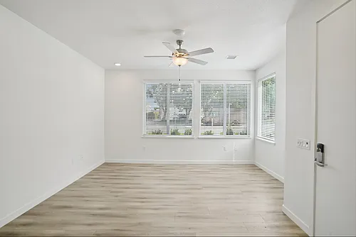 T20 Lofts Photo 1