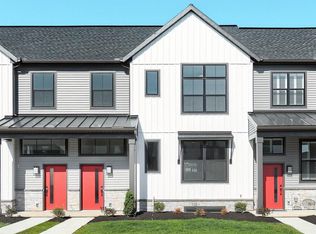 121 Madison Dr, Mechanicsburg, PA