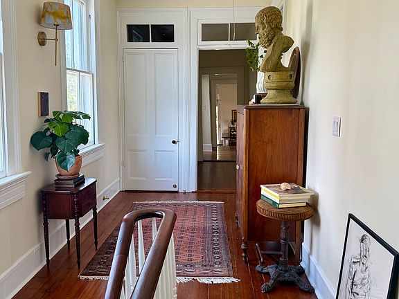 5th image of 60 Rutledge Ave APT B