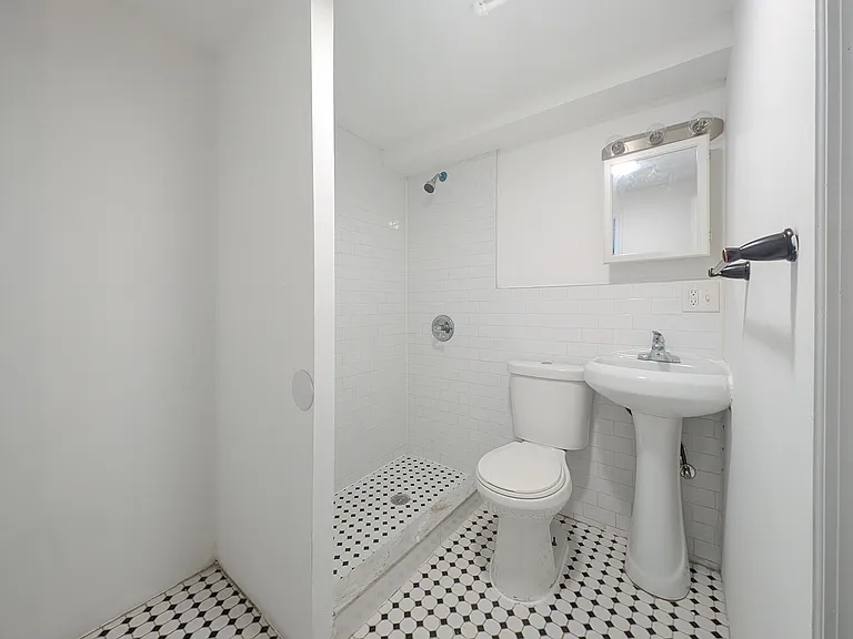 85 Palisade Ave #1 — Photo 5