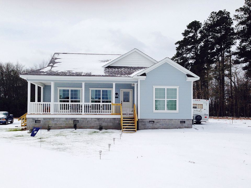 Yes, that is REAL snow!