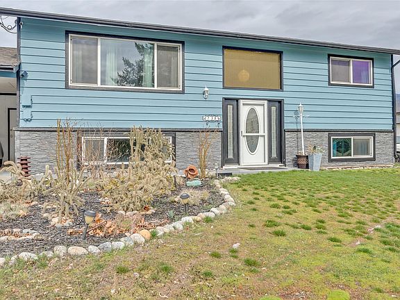 3rd image of 738 Kettle Ave