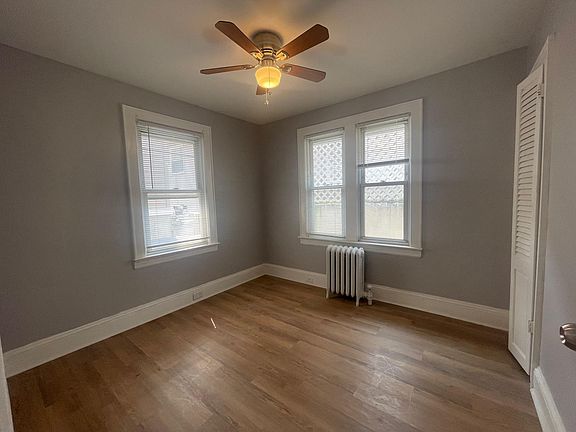 4th image of 104 Illinois Ave